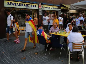 Ada Colau da así un paso más para limitar el turismo en el centro de la ciudad Ada Colau da así un paso más para limitar el turismo en el centro de la ciudad