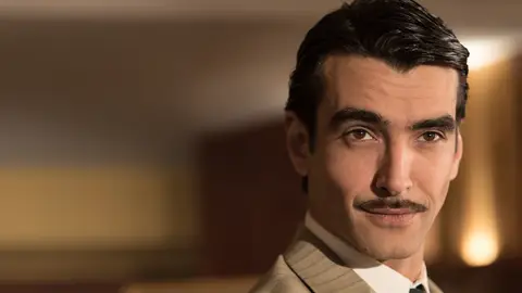 Aitor Luna es Humberto Santamaría Aitor Luna es Humberto Santamaría