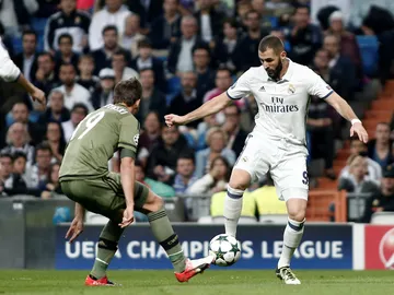 Karim Benzema ante el Legia de Varsovia Karim Benzema ante el Legia de Varsovia