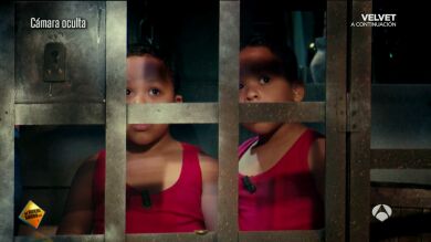 Jandro se lleva a los peques de la casa a navegar en un barco pirata