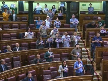 Frame 5.231722 de: Iglesias, llamado al orden por Ana Pastor tras un incidente protagonizado por diputados de Podemos Frame 5.231722 de: Iglesias, llamado al orden por Ana Pastor tras un incidente protagonizado por diputados de Podemos