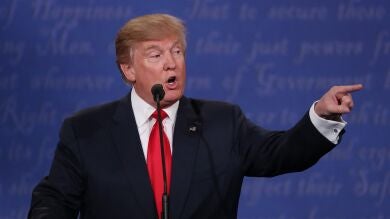 Trump critica al FBI por exonerar a Clinton: 