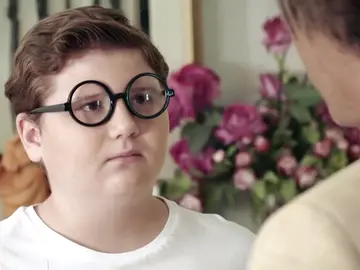 Frame 124.695547 de: Ernesto Sevilla descubre al hijo secreto de Julio Iglesias en 'El Hormiguero 3.0' Frame 124.695547 de: Ernesto Sevilla descubre al hijo secreto de Julio Iglesias en 'El Hormiguero 3.0'