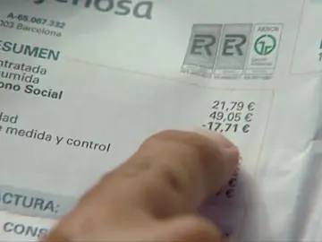 Frame 5.348331 de: ¿Quién pagará la anulación del bono social de las eléctricas? Frame 5.348331 de: ¿Quién pagará la anulación del bono social de las eléctricas?