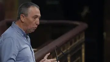 Joan Baldoví durante su intervención en la segunda sesión del debate de investidura Joan Baldoví durante su intervención en la segunda sesión del debate de investidura