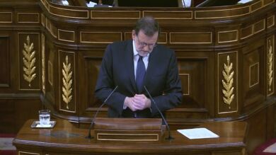 Rajoy acusa a Iglesias de convertir el debate de investidura en un debate de Twitter