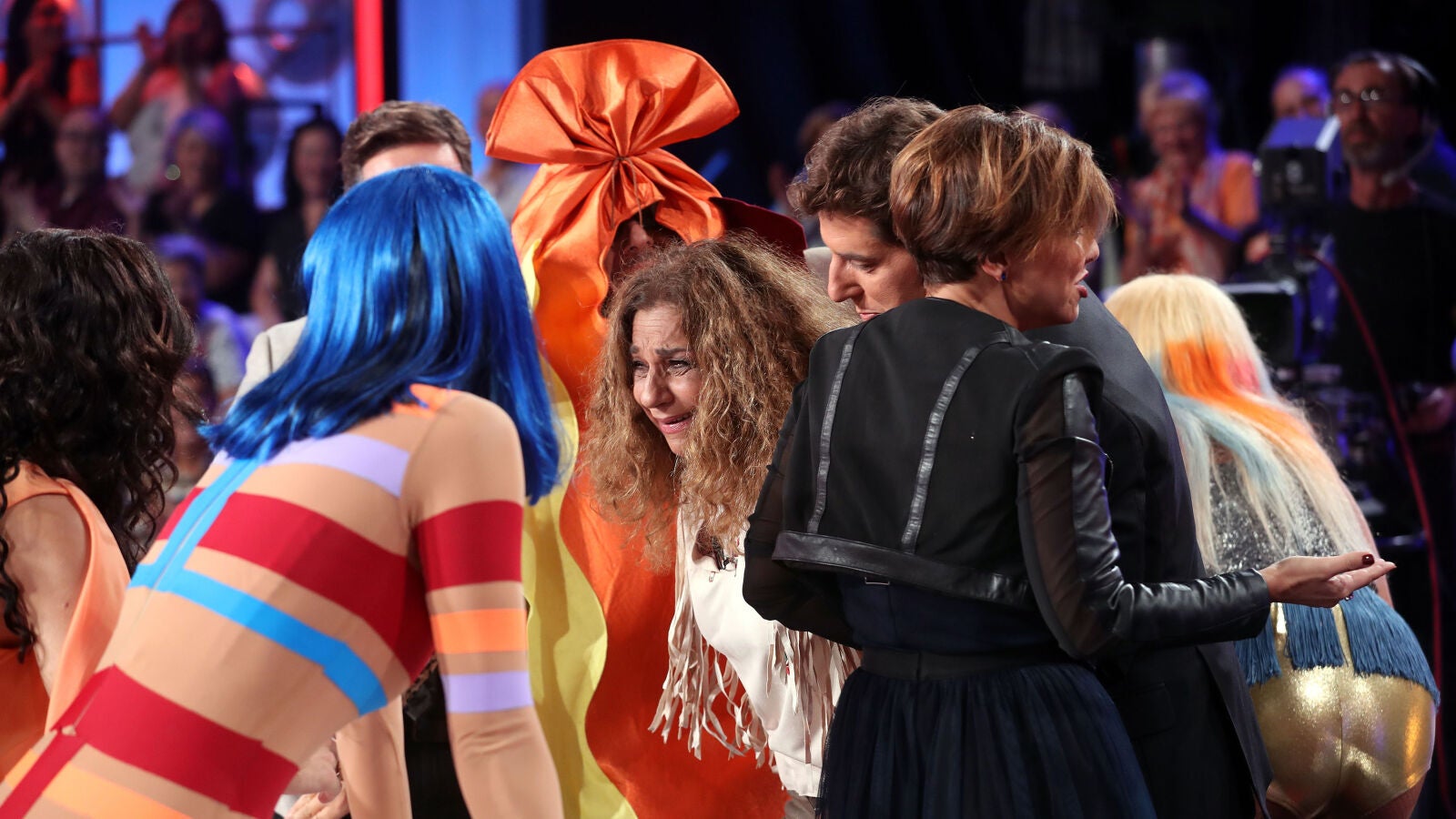 Lolita sufre el ataque de 'La salchipapa'