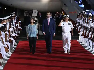 El Rey Felipe VI a su llegada a Colombia El Rey Felipe VI a su llegada a Colombia