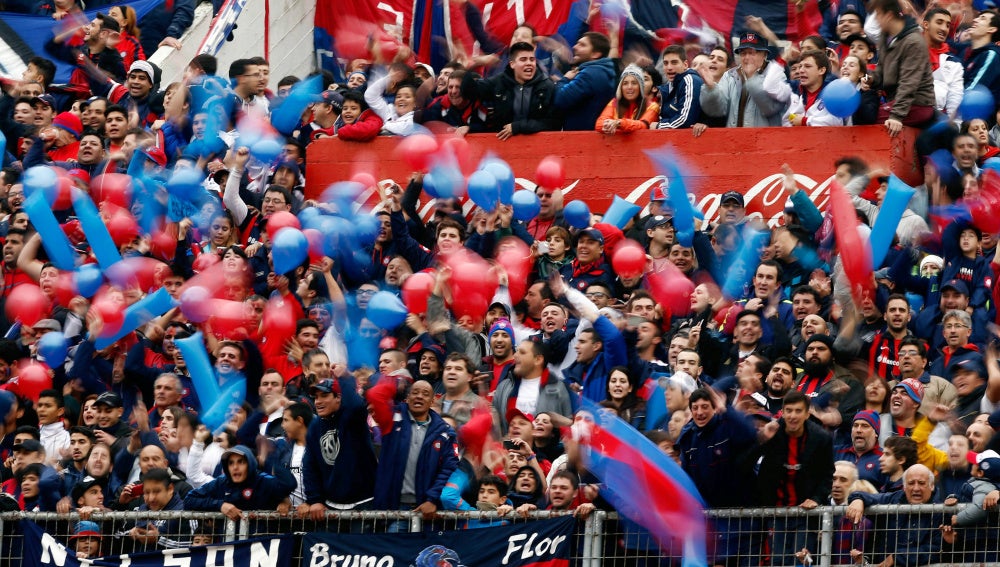 La grada de San Lorenzo, durante un partido