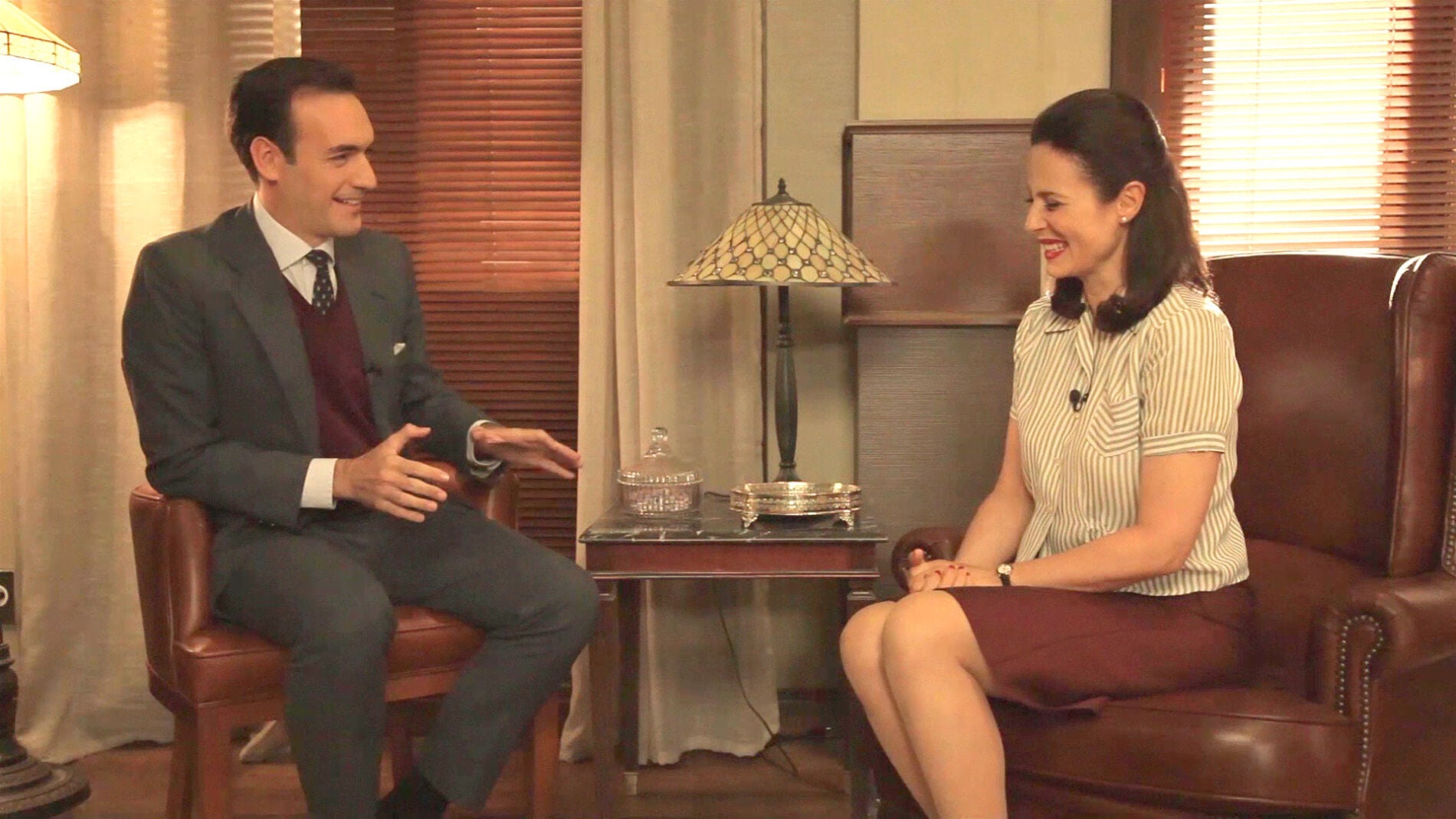 Do&ntilde;a Blanca se ruboriza con las preguntas de 'Ecos de Sociedad'