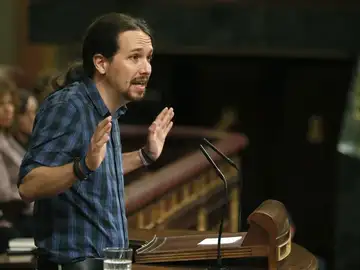 Pablo Iglesias en el Congreso de los Diputados Pablo Iglesias en el Congreso de los Diputados