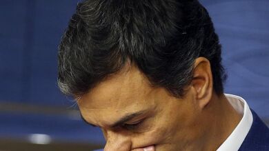 Los afines a Sánchez expresan su apoyo al exlíder socialista tras renunciar a su escaño