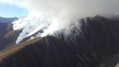 Continúa activo el incendio en Guingueta d'Àneu, donde se han quemado ya 175 hectáreas 