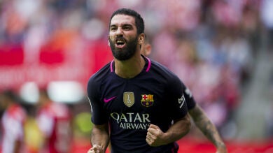Arda Turan, principal novedad de la lista de convocados del Barça para jugar contra el Manchester City