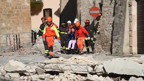 Las consecuencias del terremoto en Italia Las consecuencias del terremoto en Italia