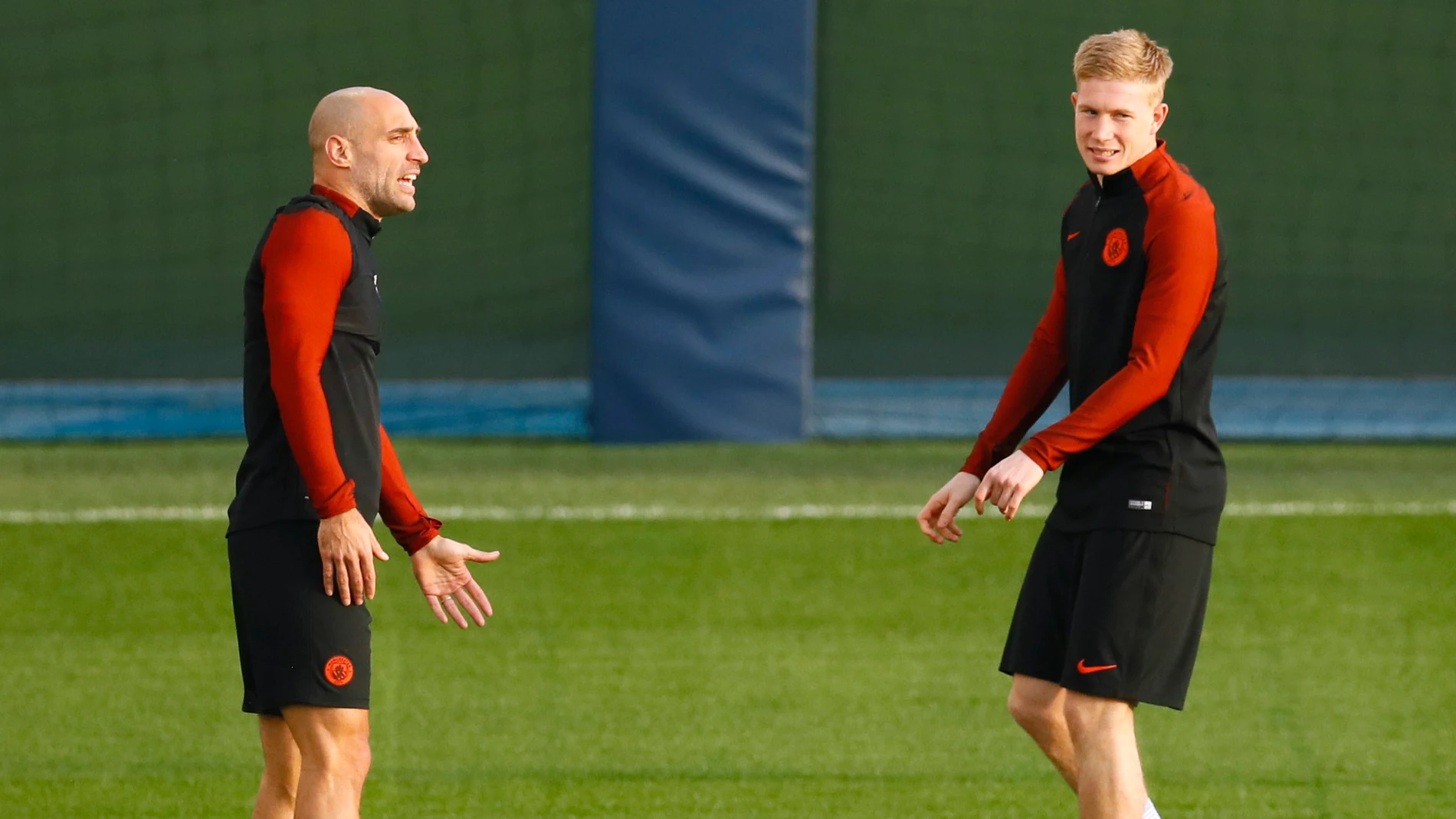 Zabaleta, en el entrenamiento del Manchester City