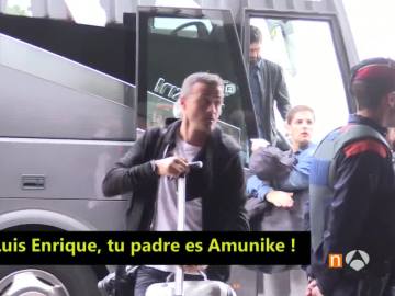 Luis Enrique en el aeropuerto de El Prat Luis Enrique en el aeropuerto de El Prat