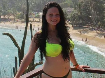 Hannah Gavios Hannah Gavios