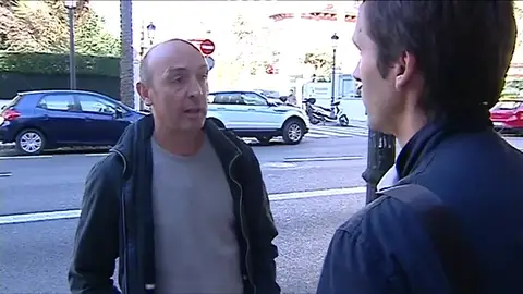 Frame 9.411988 de: Excluyen de un concurso público a 62 ingenieros informáticos por estar demasiado preparados Frame 9.411988 de: Excluyen de un concurso público a 62 ingenieros informáticos por estar demasiado preparados