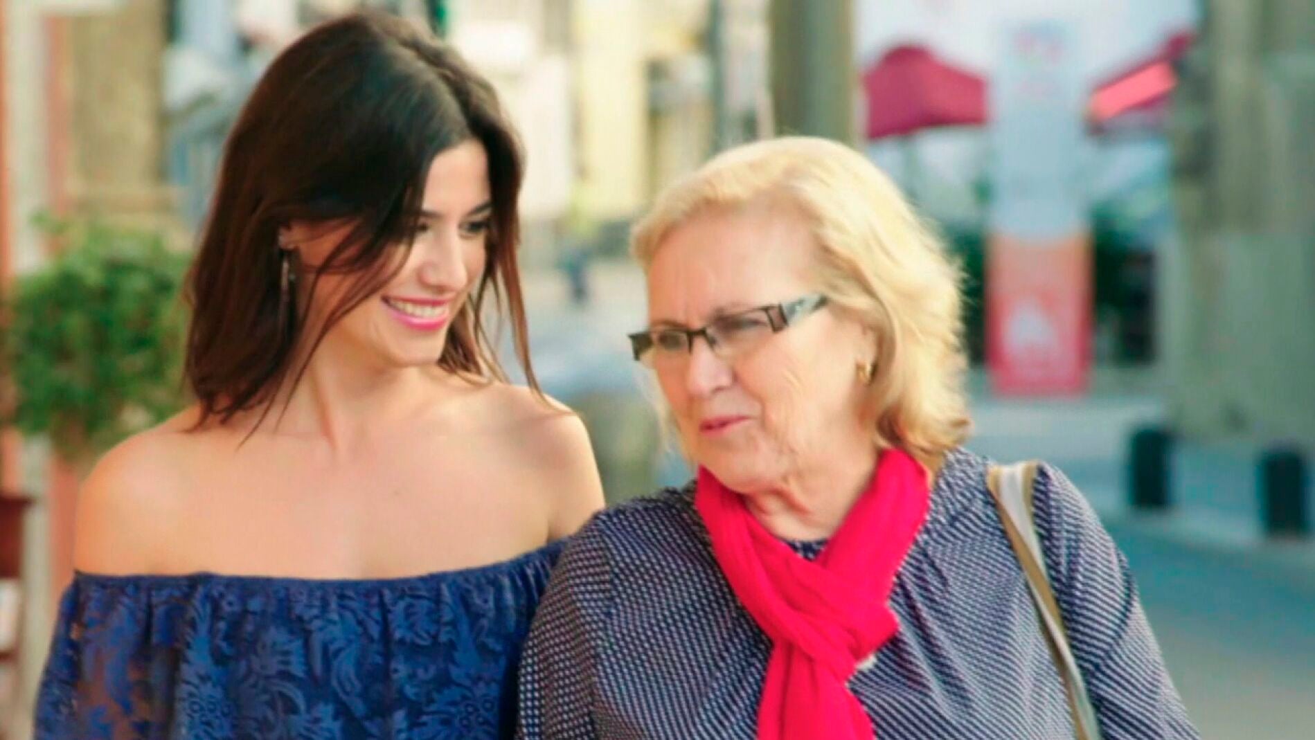 Cumplen el sue&ntilde;o de casarse a lo grande tras 46 a&ntilde;os casados