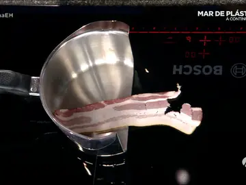 Frame 107.217877 de: Descubre cómo funciona una cocina de inducción Frame 107.217877 de: Descubre cómo funciona una cocina de inducción