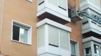 Muere un hombre en el incendio en una residencia de ancianos en San Sebastián de los Reyes
