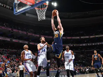 Los Sixers de Sergio Rodríguez no pudieron parar a Gordon Hayward y los Jazz Los Sixers de Sergio Rodríguez no pudieron parar a Gordon Hayward y los Jazz