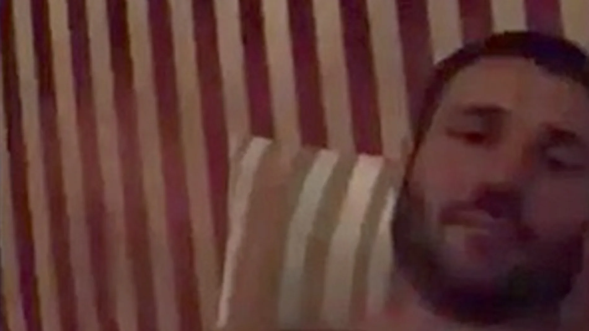 Ben Cohen, pillado en unas fotos comprometedoras Ben Cohen, pillado en unas fotos comprometedoras