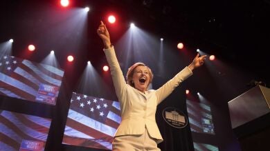 Hillary Clinton ha superado en voto popular a Donald Trump, quien se ha impuesto en el sistema de Colegio Electoral