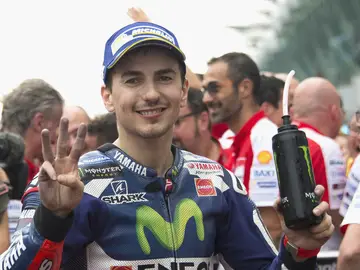 Jorge Lorenzo después de una carrera Jorge Lorenzo después de una carrera