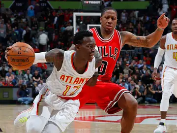 Los Bulls no pudieron ganar en casa a unos inspirados Hawks Los Bulls no pudieron ganar en casa a unos inspirados Hawks