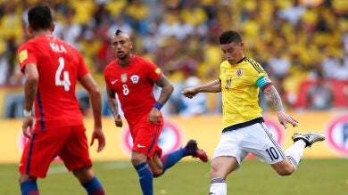 Chile saca un valioso punto ante Colombia en Barranquilla