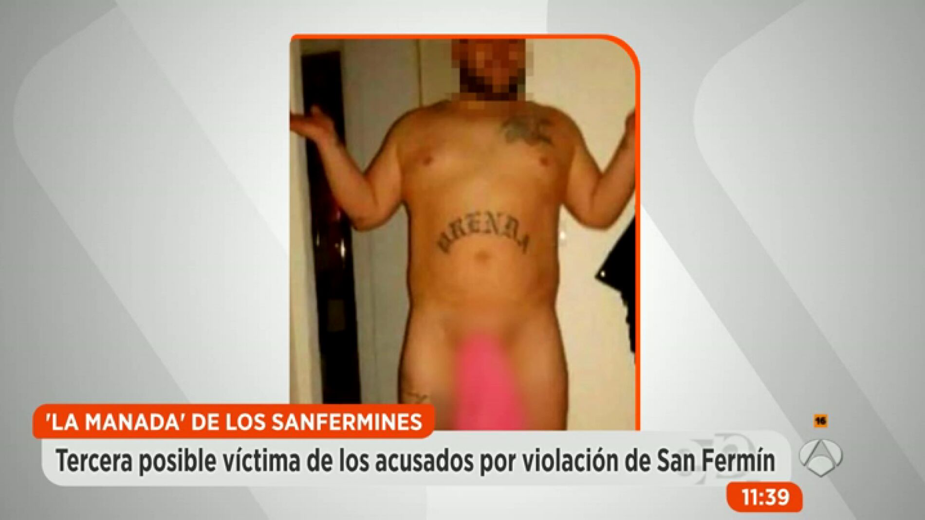 Frame 111.557606 de: manada