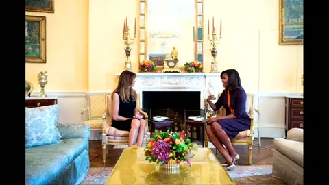 Frame 7.424919 de: Michelle Obama ha recibido hoy a Melania Trump en la Casa Blanca Frame 7.424919 de: Michelle Obama ha recibido hoy a Melania Trump en la Casa Blanca