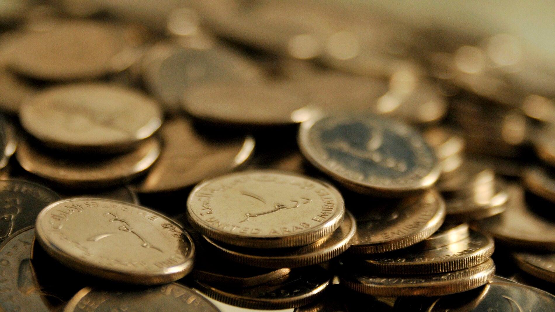 Varias monedas de dirham