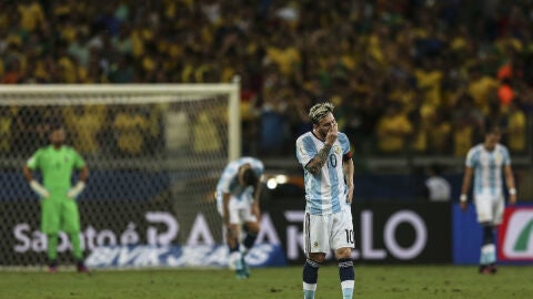 Messi, cabizbajo