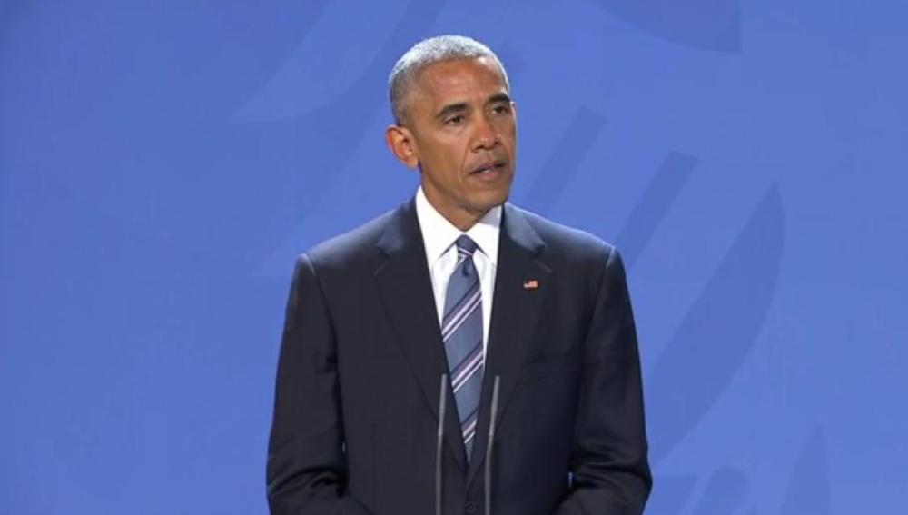 Barack Obama durante su discurso con Angela Merkel