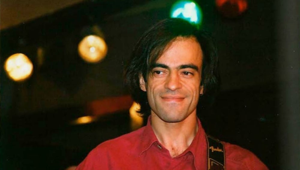 Enrique Urquijo