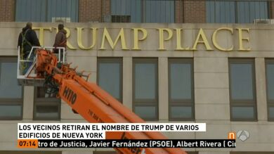 Vecinos de Nueva York retiran el nombre de Trump de varios edificios de la ciudad