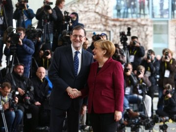 Mariano Rajoy, con Angela Merkel en la Cancillería Federal Alemana