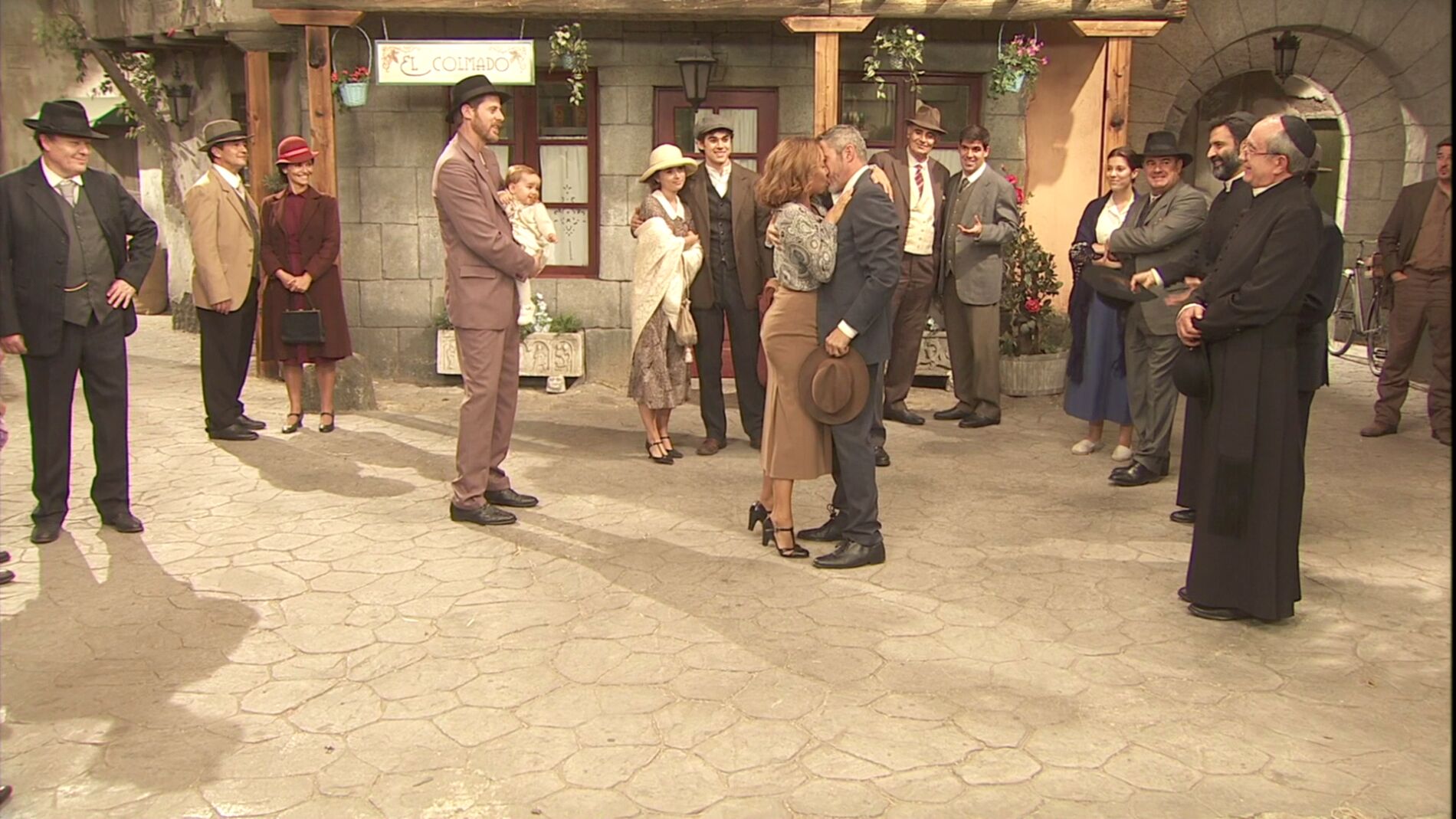 &iexcl;Alfonso consigue ser liberado de la c&aacute;rcel!