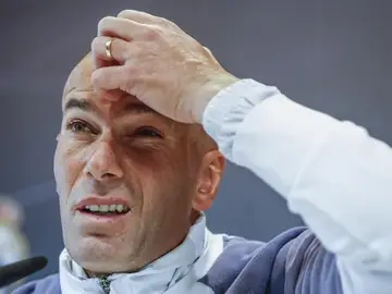 Zidane, en rueda de prensa Zidane, en rueda de prensa