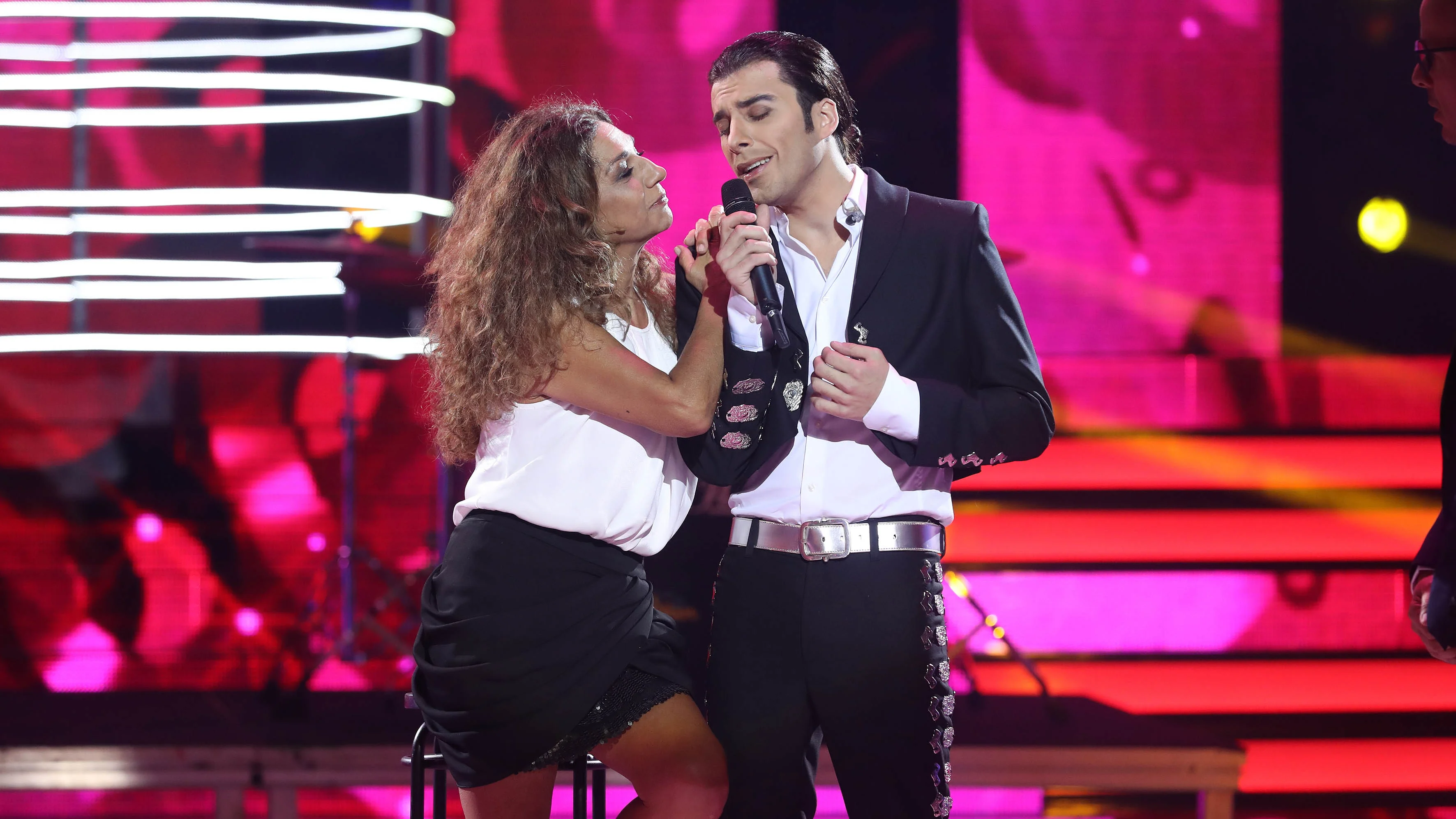 Blas Cantó enamora a Lolita con su voz Blas Cantó enamora a Lolita con su voz