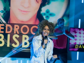 Cristina Pedroche imita a David Bisbal Cristina Pedroche imita a David Bisbal