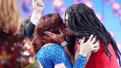 Rosa López sufre un 'déjà vu' cuando Lenny Kravitz le vuelve besar en los labios