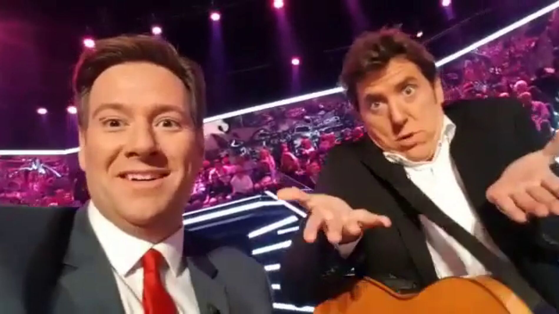 Manel Fuentes y Carlos Latre rinden un divertido homenaje a Los Chunguitos