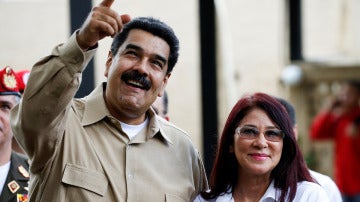 Maduro y su esposa Cilia Flores