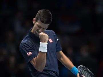 Djokovic vence a Nishikori en la Copa Masters Djokovic vence a Nishikori en la Copa Masters