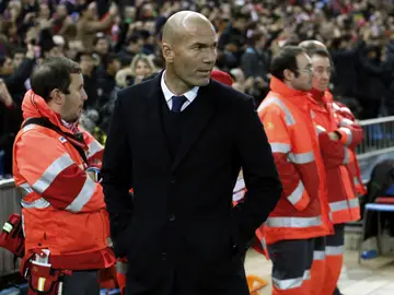 Zinedine Zidane, en el partido ante el Atlético de Madrid Zinedine Zidane, en el partido ante el Atlético de Madrid