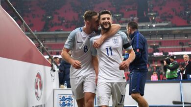 Henderson y Lallana se 'escaparon' a un club de striptease antes de jugar con España